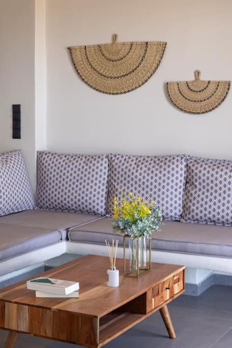Pearl Suites And Villa Tínos Dış mekan fotoğraf