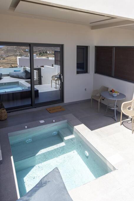 Pearl Suites And Villa Tínos Dış mekan fotoğraf