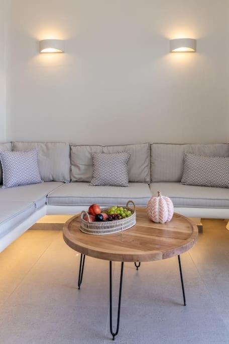 Pearl Suites And Villa Tínos Dış mekan fotoğraf